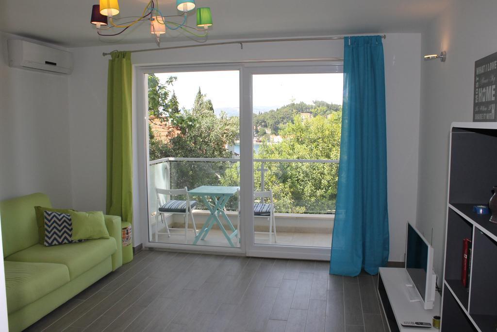 Apartments Mala ซัฟทัท ภายนอก รูปภาพ